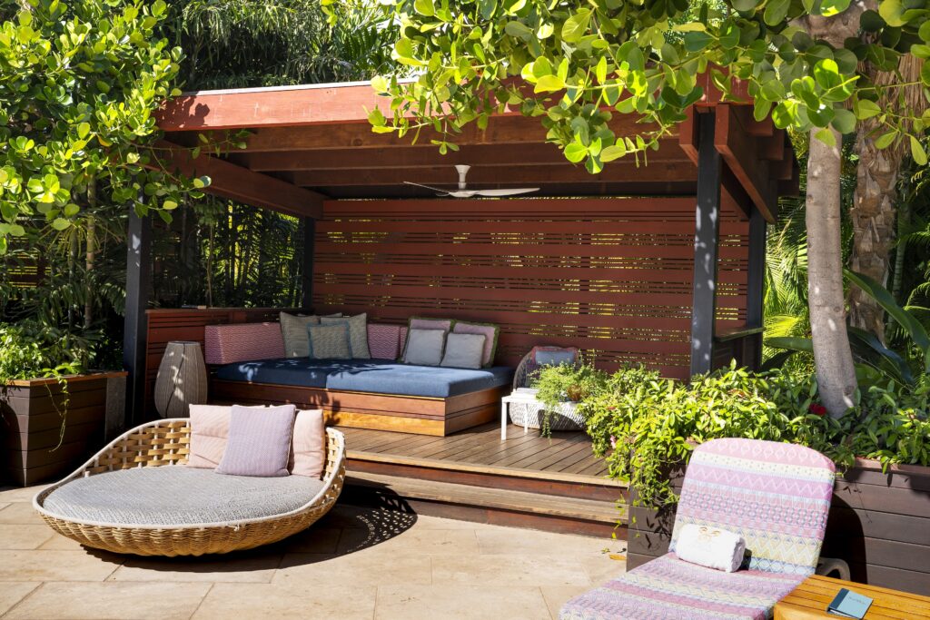 Hotel Wailea Pool Cabana