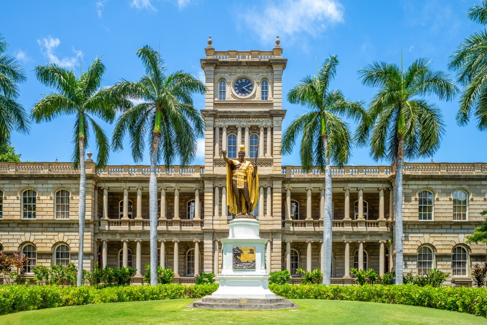 Kamehameha statue, tate Supreme Court, Hawaii