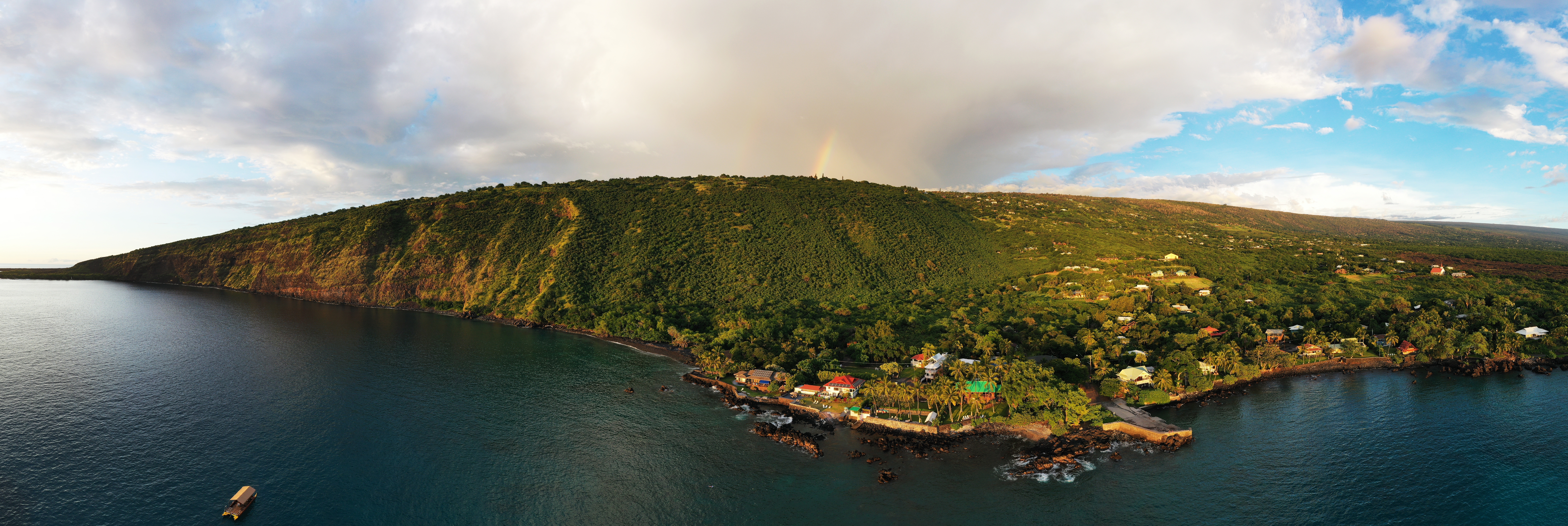Ariel shot of Kealakekua Bay big sland where captain cook monument is located