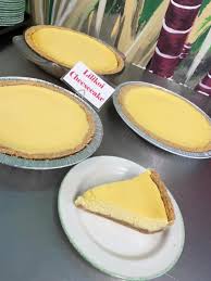 yellow cheesecake